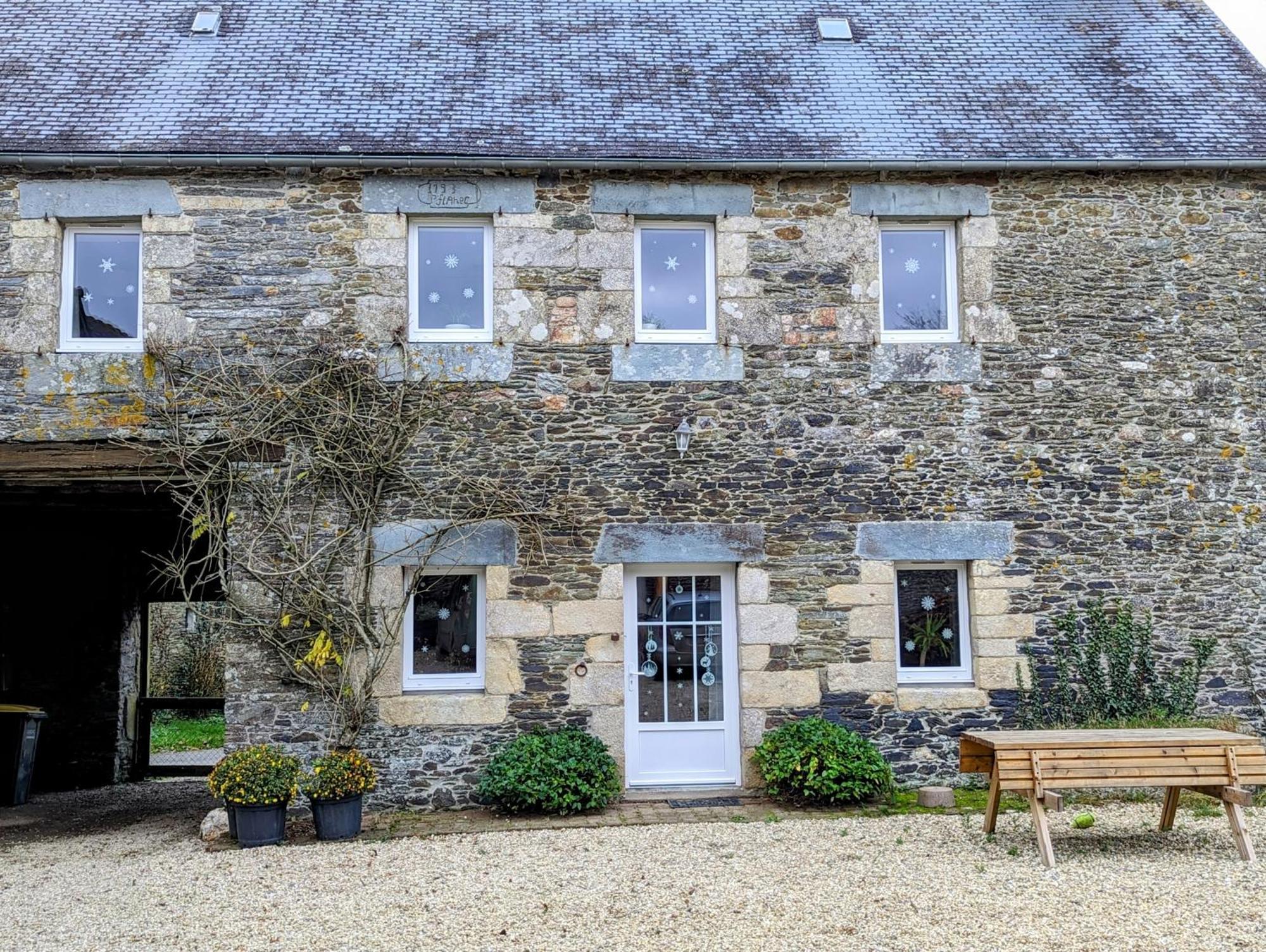 Breizh Home A La Boissiere Merléac 외부 사진
